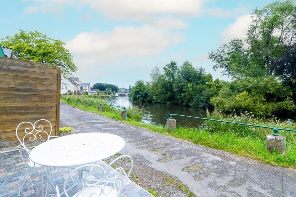 Appartamento Les Berges De L'Oust Malestroit Esterno foto