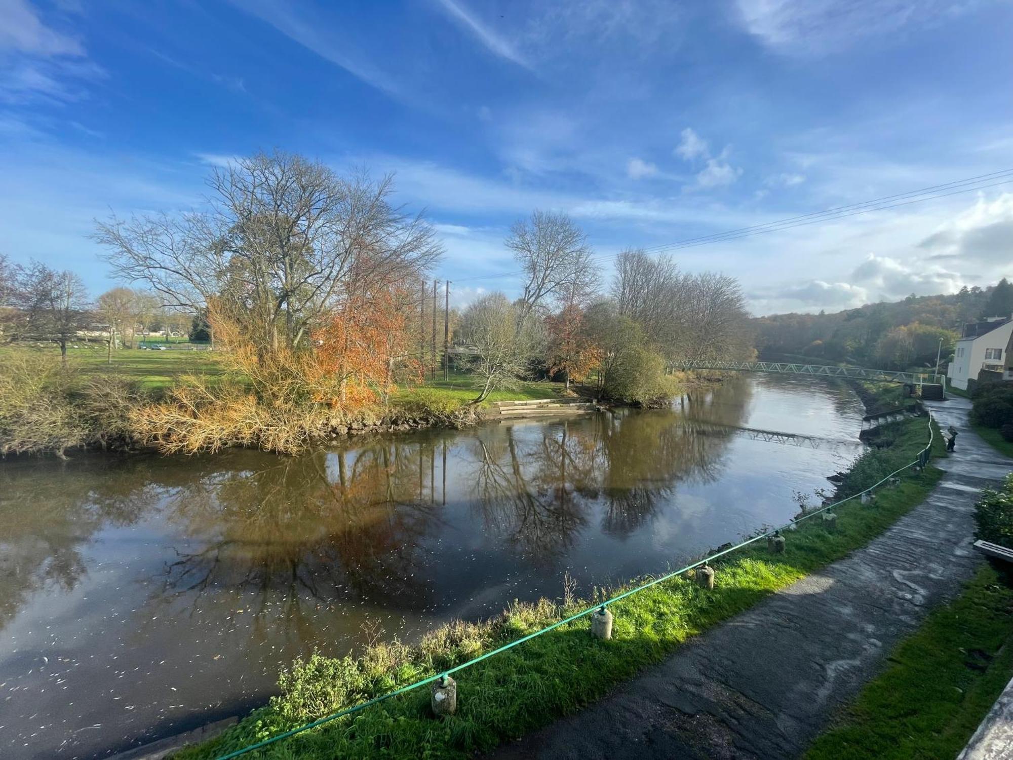Appartamento Les Berges De L'Oust Malestroit Esterno foto