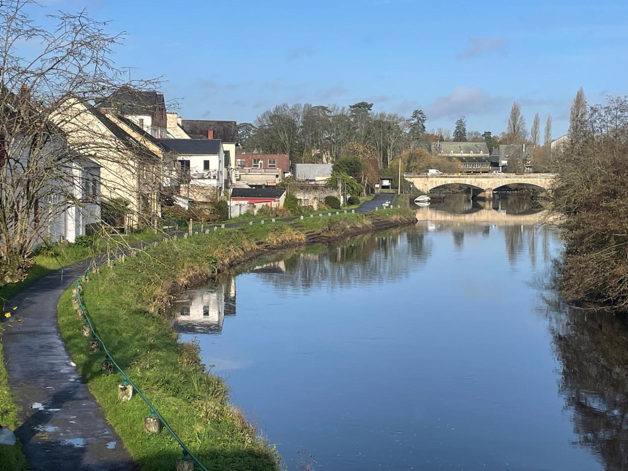 Appartamento Les Berges De L'Oust Malestroit Esterno foto